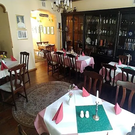 Hotel Gasthaus&pension Luisenstube Neustrelitz